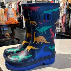 Joules dinosaur print boots children’s size 2 nwtRetail $48.00